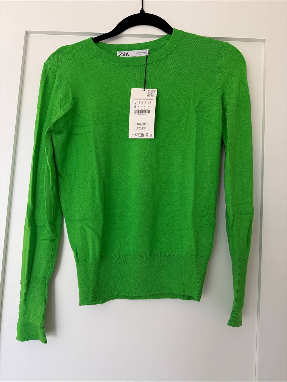 ✨NWT✨Zara Neon Green Crewneck Sweater